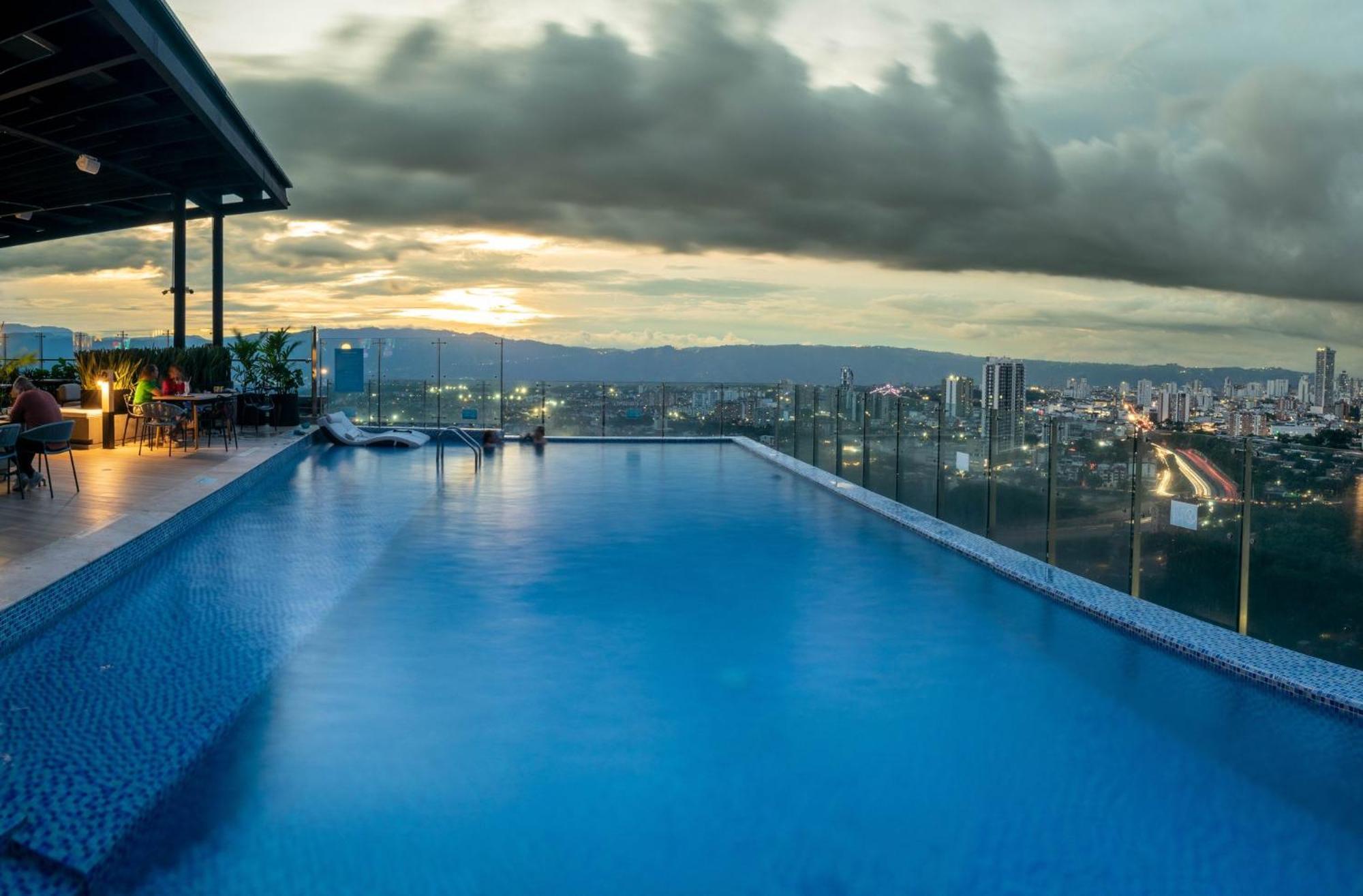 Holiday Inn Bucaramanga Cacique, An Ihg Hotel Екстер'єр фото